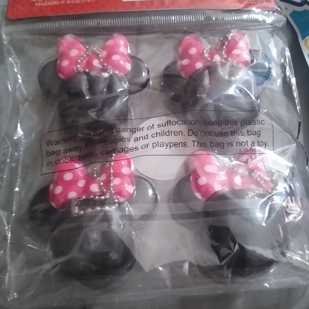 Minnie mouse keychains - Picture 2 of 2